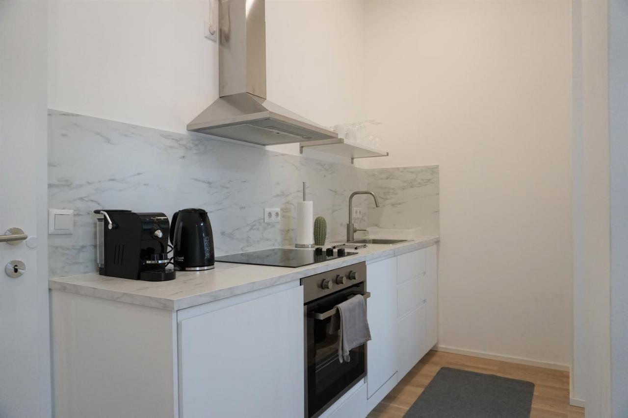 Modern 2Br Apartments - Full Kitchen - Schoenbrunn Area - 15 Mins To City Center Wiedeń Zewnętrze zdjęcie