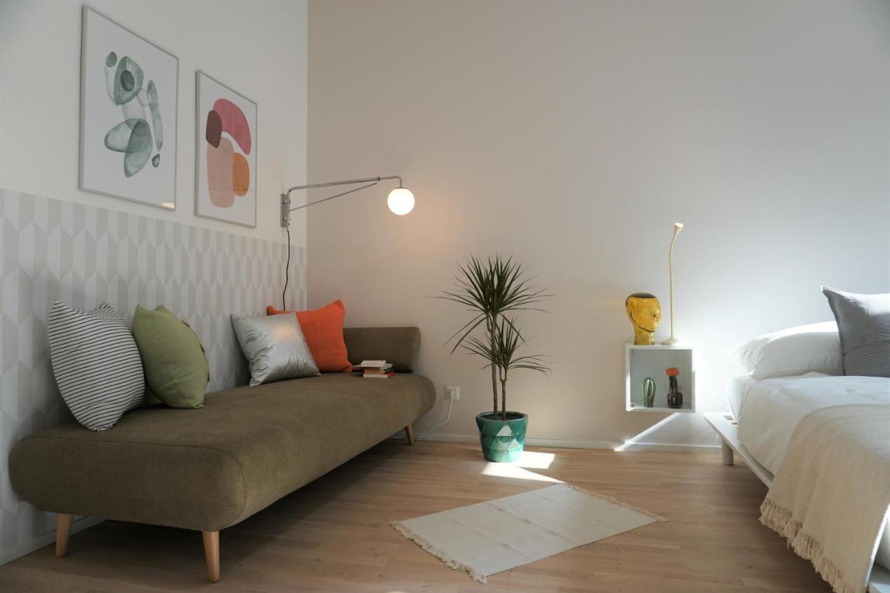 Modern 2Br Apartments - Full Kitchen - Schoenbrunn Area - 15 Mins To City Center Wiedeń Zewnętrze zdjęcie